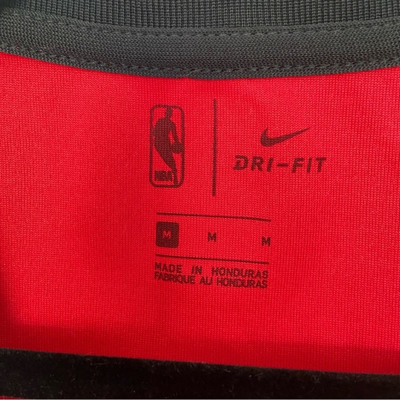 NBA Toronto Raptors 2019 Swingman Jersey - Lowry - Picture 3 of 14